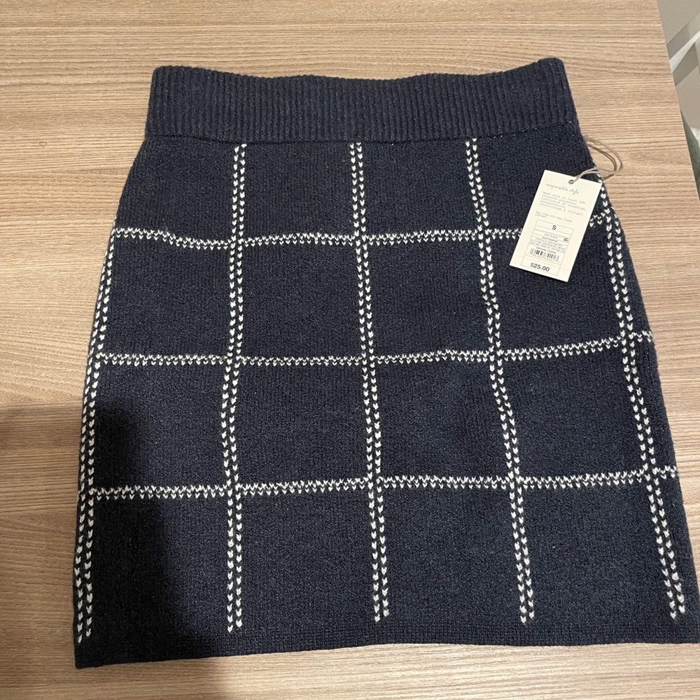 Plaid sweater skirt